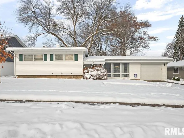 2618 Elm St, Davenport, IA 52803