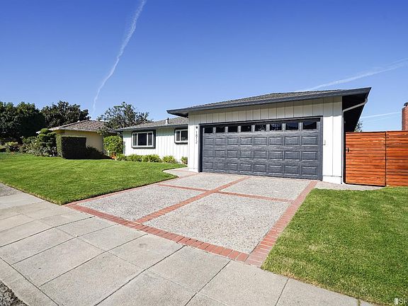 2nd image of 1812 Castenada Dr