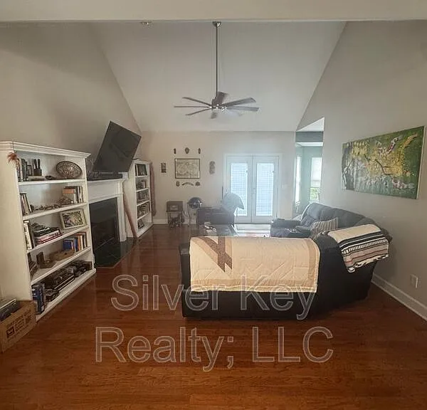 1980 Ridge Point Dr NW — Photo 15