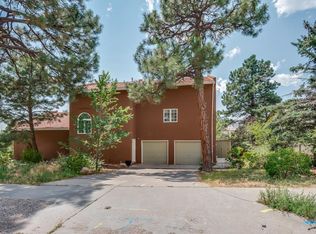 1347 Big Rock Loop, Los Alamos, NM 87544