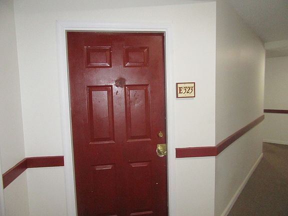 4th image of 1100 Possum Trot Rd APT E323