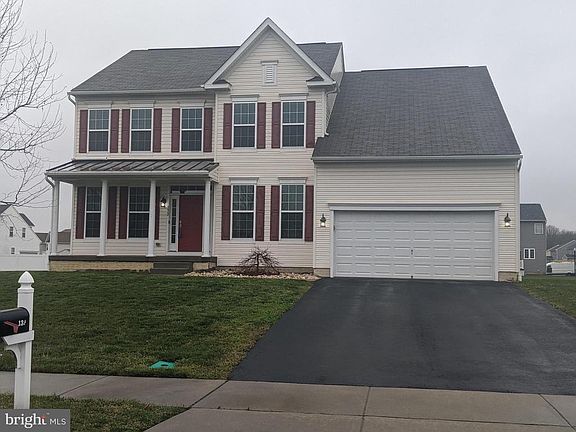 2nd image of 132 Shannon Blvd