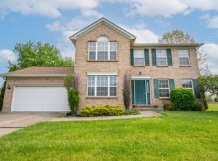910 Hamlin Dr, Maineville, OH 45039