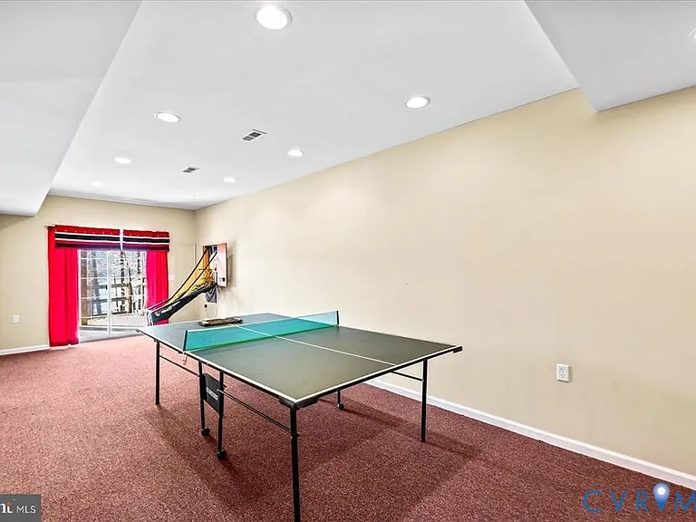 686 Lake Caroline Dr — Photo 46
