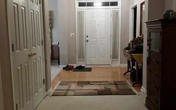 3rd image of 1463 Grovehurst Dr