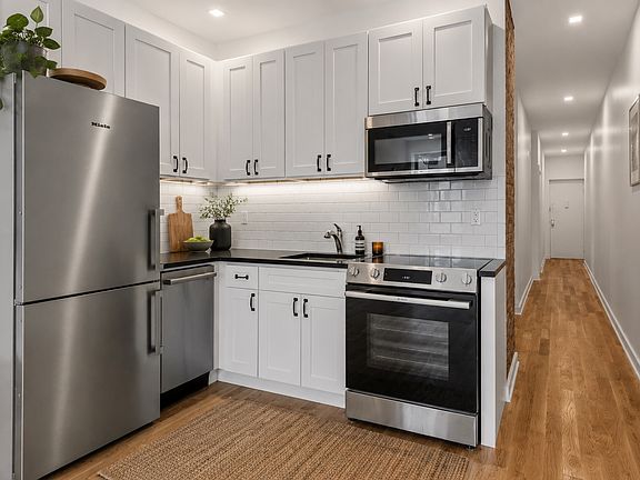2nd image of 55 E 95th St #4A