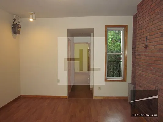 Rented by Highline Residential | media 25