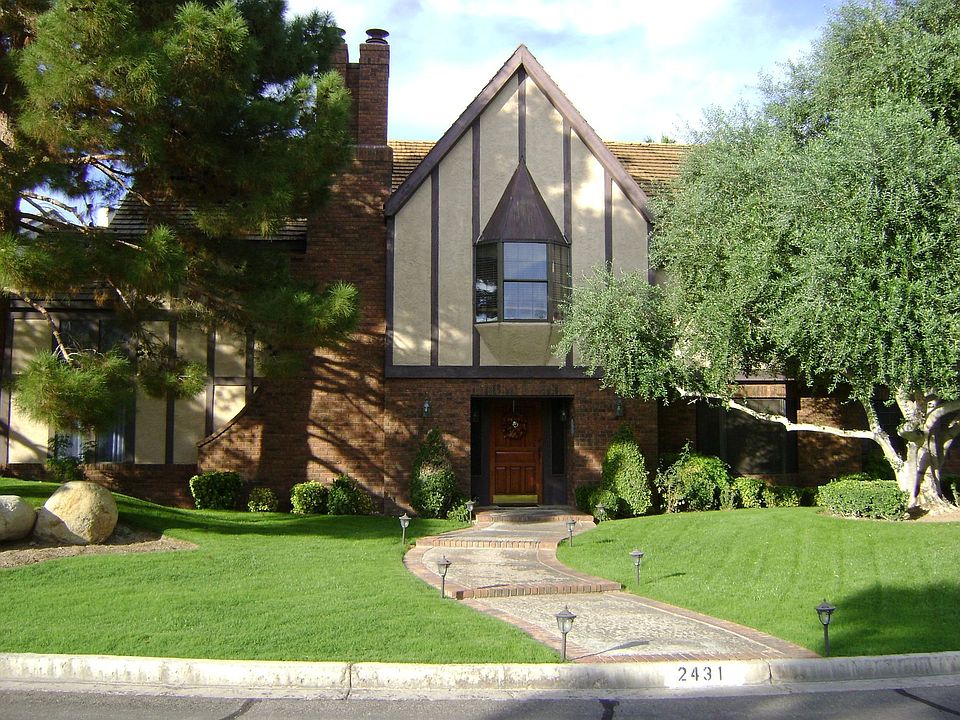 1st image of 2431 Greens Ave