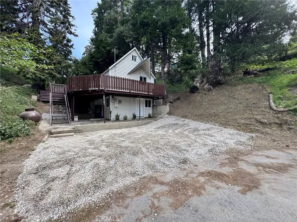 21818 Vista Rd, Cedarpines Park, CA 92322