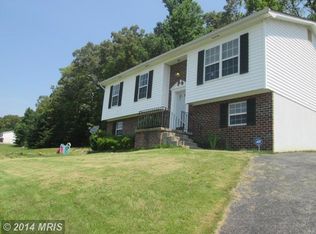 38496 Arlington Dr, Mechanicsville, MD 20659