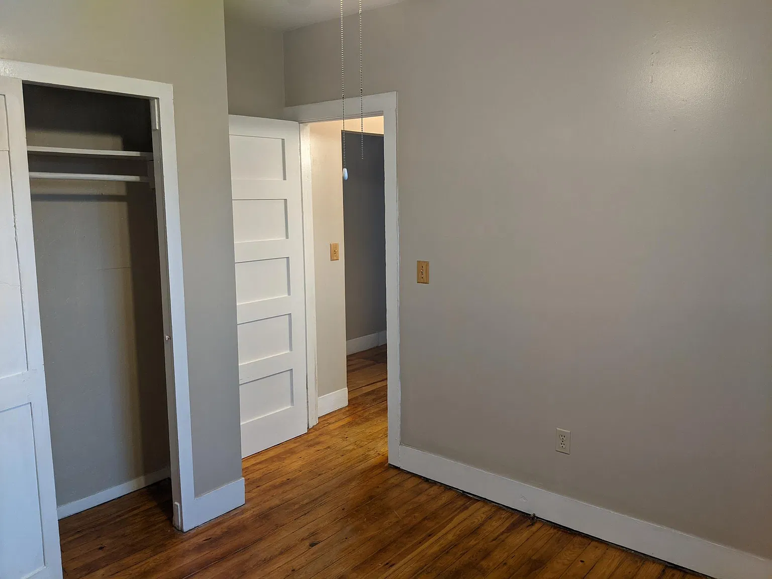 1601 Heller St — Photo 4