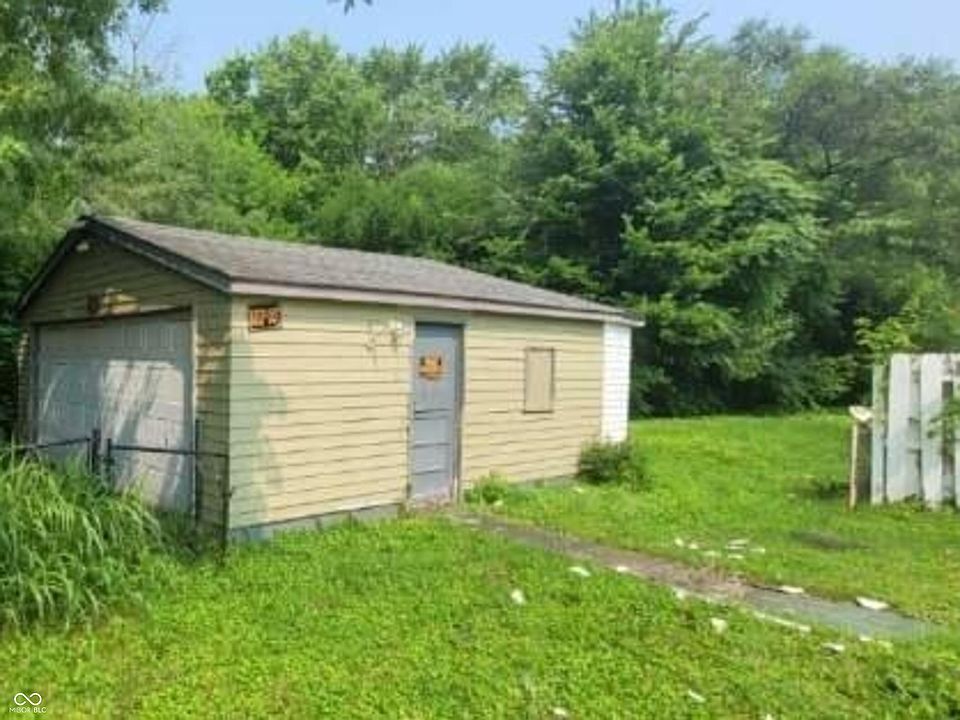 2nd image of 1114 W 26th St