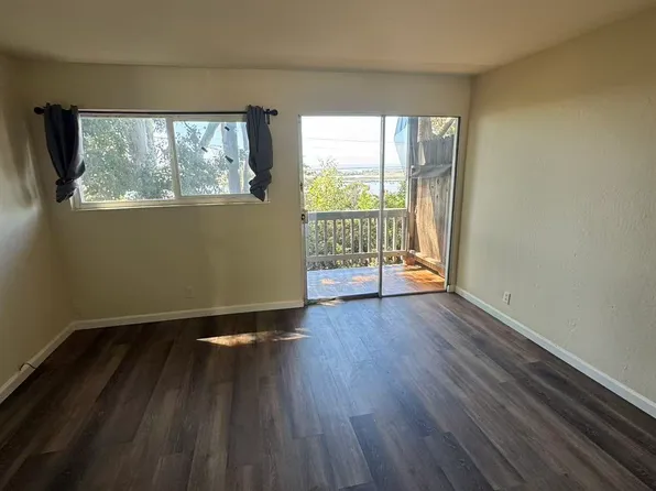 15 Burnham St APT 1, Vallejo, CA 94590