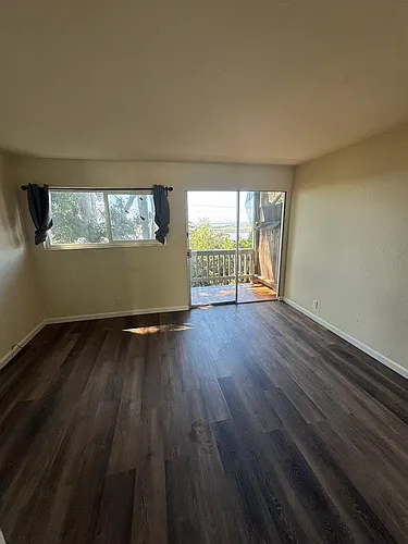 15 Burnham St #1 Photo 1