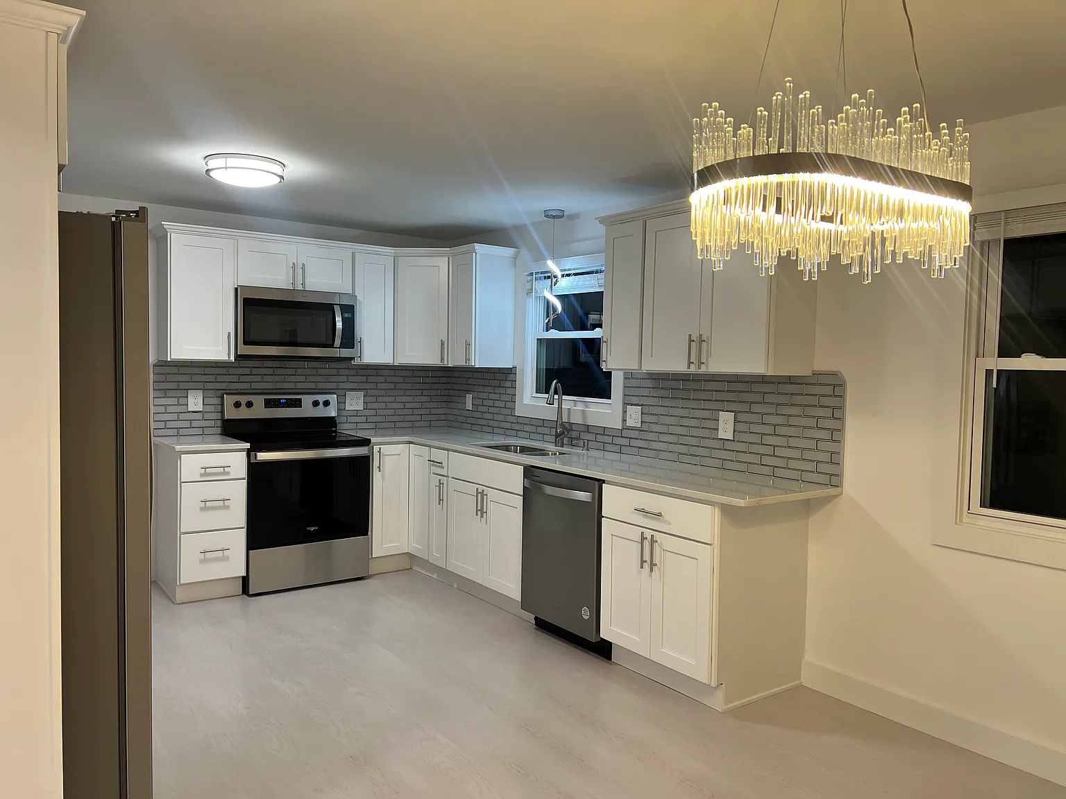 3 bed, 1481 sqft, $2,600 — Photo 3