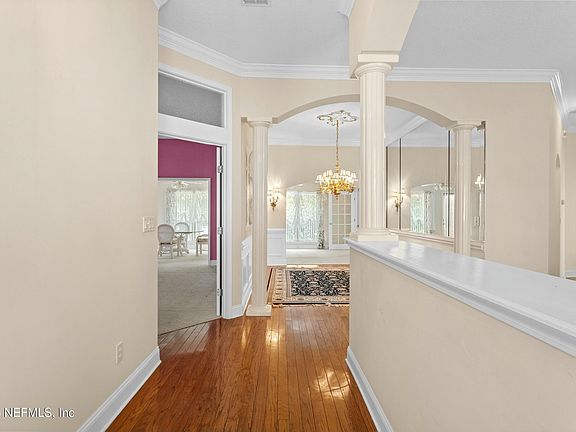 4th image of 4261 VIA VALENCIA Circle