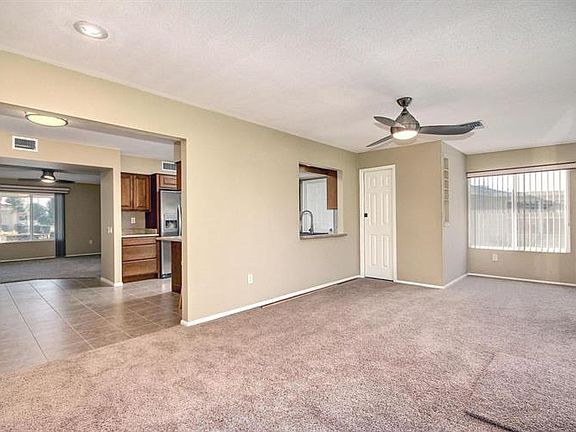 4th image of 10936 W Caron Dr
