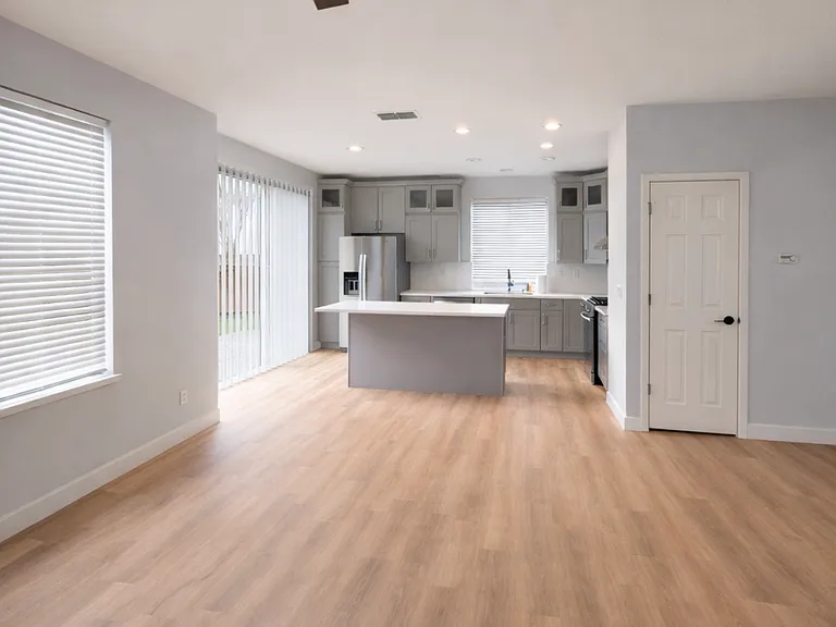 36 Feather River Ct — Photo 4