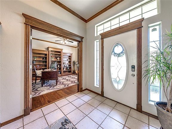 5th image of 1308 Quail Lake Way