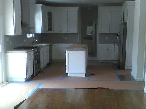 3rd image of 111 Gleeland St
