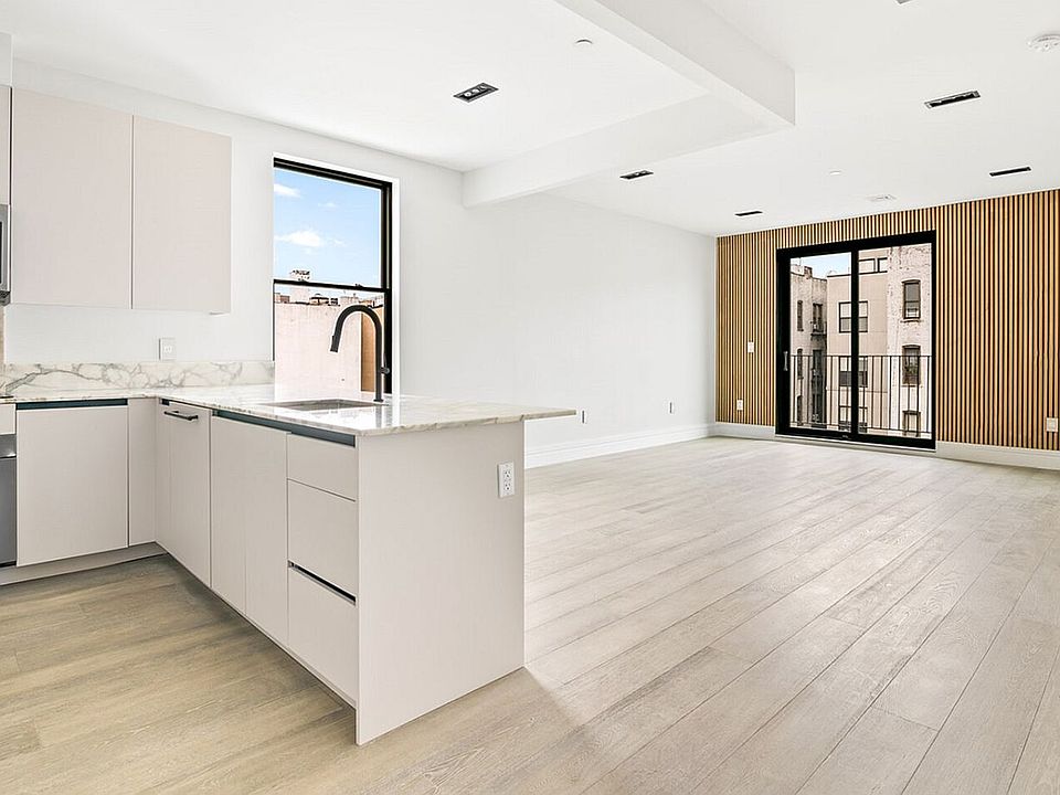 1st image of 1015 President St #2A