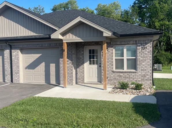 237 Fulkerson Dr #B, Charlestown, IN 47111