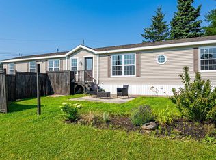 3 Bonavista Dr, Halifax, NS B3V1A7