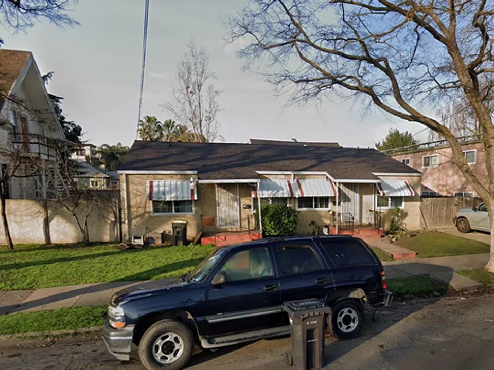 817-823 N Monroe St