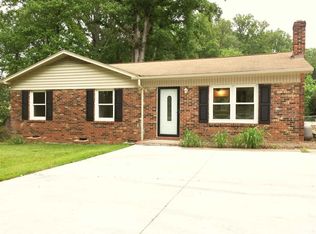 4810 Bethel Church Rd, Hickory, NC 28602