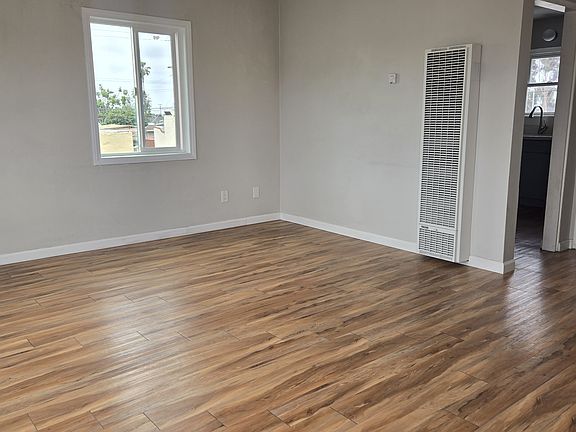 5th image of 3710 41st St #5