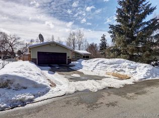 4014 Hood Ct, Anchorage, AK 99517