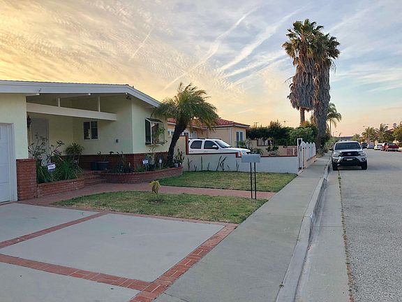 4th image of 23229 Marigold Ave