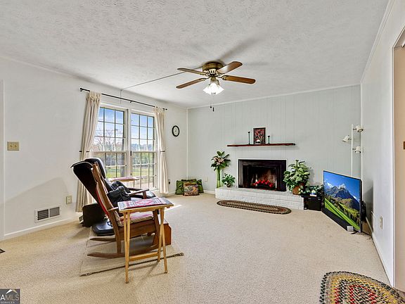 2nd image of 4339 Rex Rd