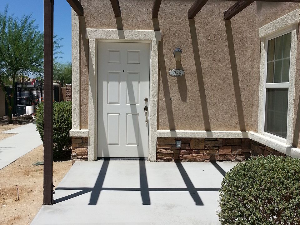 1st image of 65568 Acoma Ave APT 204