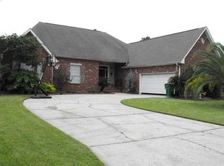 55 Oak Tree Dr, Slidell, LA 70458