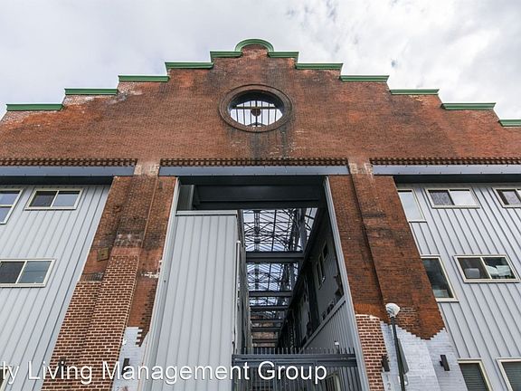 3rd image of 1221 Mount Vernon St #9277843