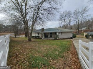 847 Greenwood Lake Dr, Franklin, GA 30217