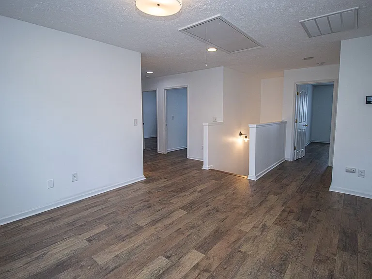 1473 Legion Dr — Photo 23