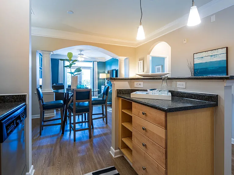 Oberlin Court Apartments — Photo 17