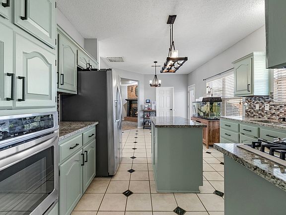 4th image of 3105 Chalkstone Dr