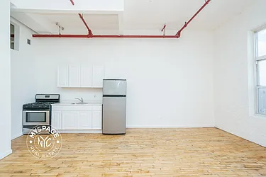 Rented by MySpaceNYC