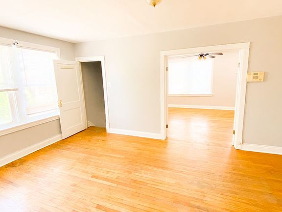 4th image of 3901 Iowa Ave APT B