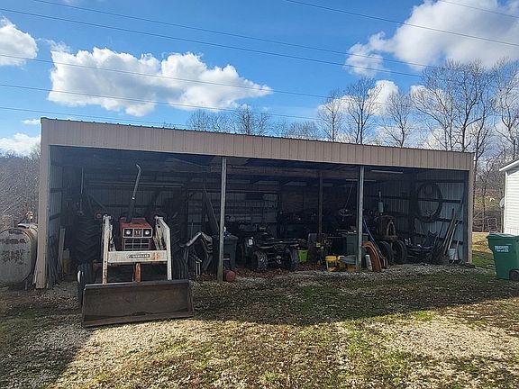 4th image of 311 Simon Miller Rd