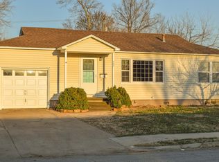 407 N Cedar St, Owasso, OK 74055