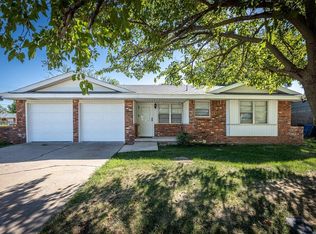 824 SE 40th St, Lawton, OK 73501