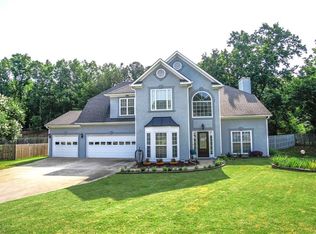6312 Spring Lake Dr, Flowery Branch, GA 30542