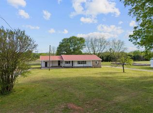 9150 2nd St, Leighton, AL 35646