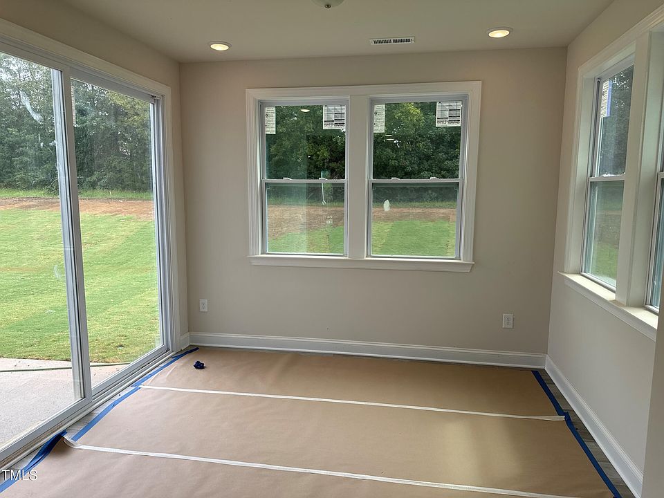 1st image of 127 Yellow River Way