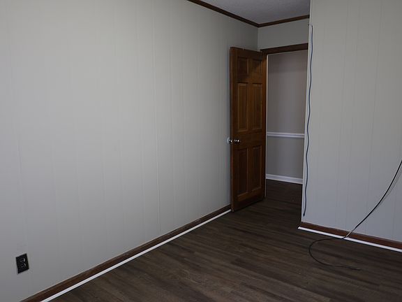 4th image of 213 Merrywood Dr