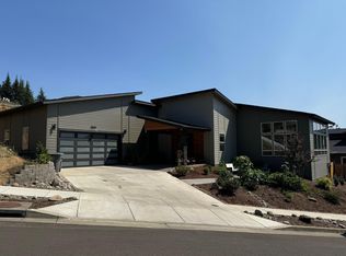 2829 SW Wolverine Dr, Corvallis, OR 97333
